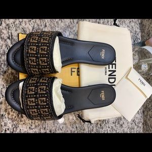 Fendi Interwoven Sandals